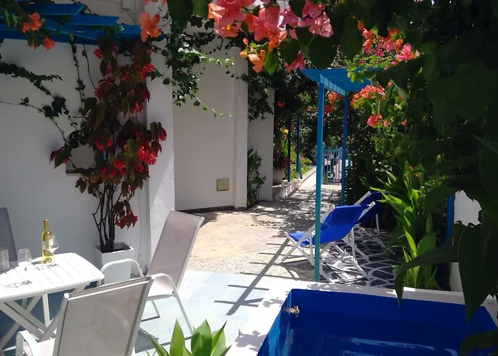 Apartment Ibiscus And Lily *